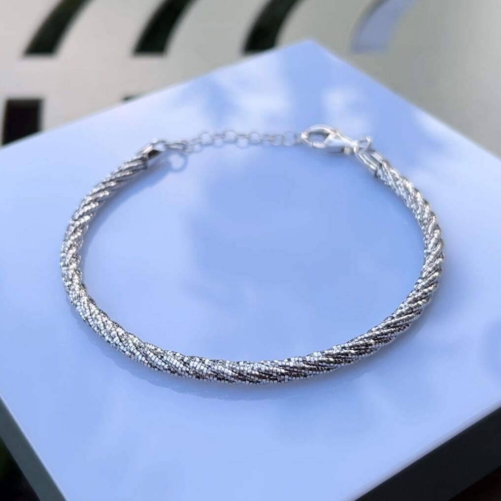 925 Ayar Gümüş Sarmal Bileklik