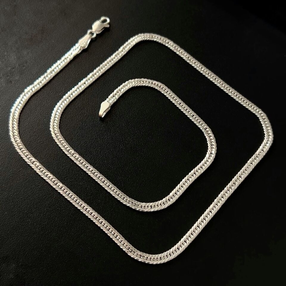 925 Ayar Gümüş Sık Dokulu Zincir Kolye