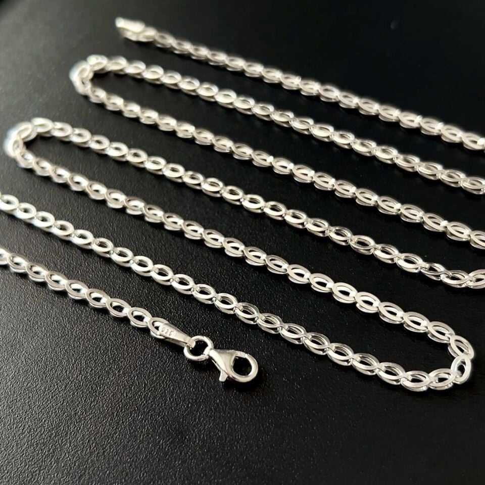 Oval Halkalı Zincir Kolye 925 Ayar Gümüş
