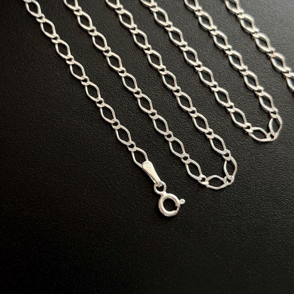 925 Ayar Gümüş Halkalı Baklava Zincir Kolye