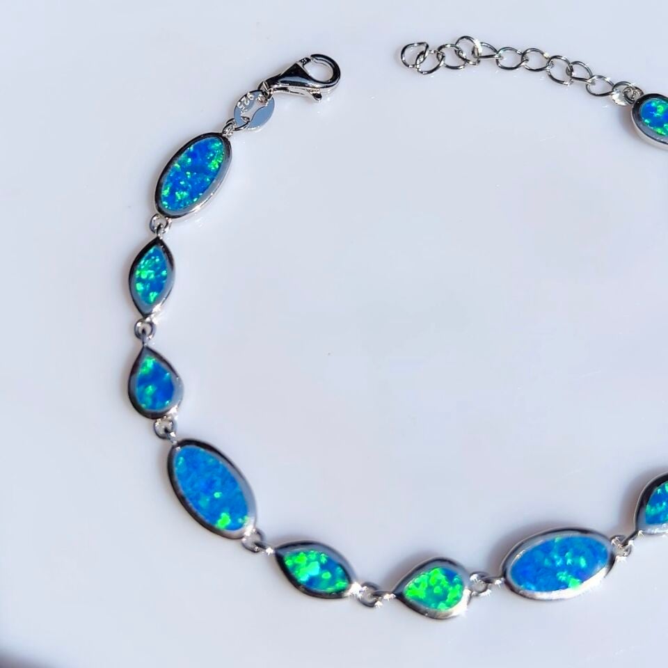 925 Ayar Gümüş Oval Opal Taşlı Bileklik