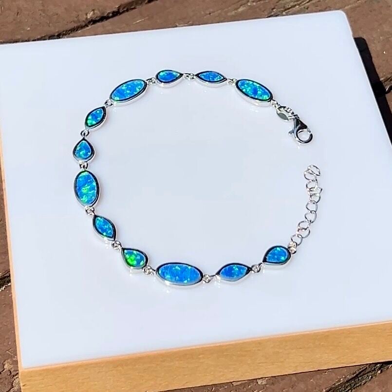 925 Ayar Gümüş Oval Opal Taşlı Bileklik